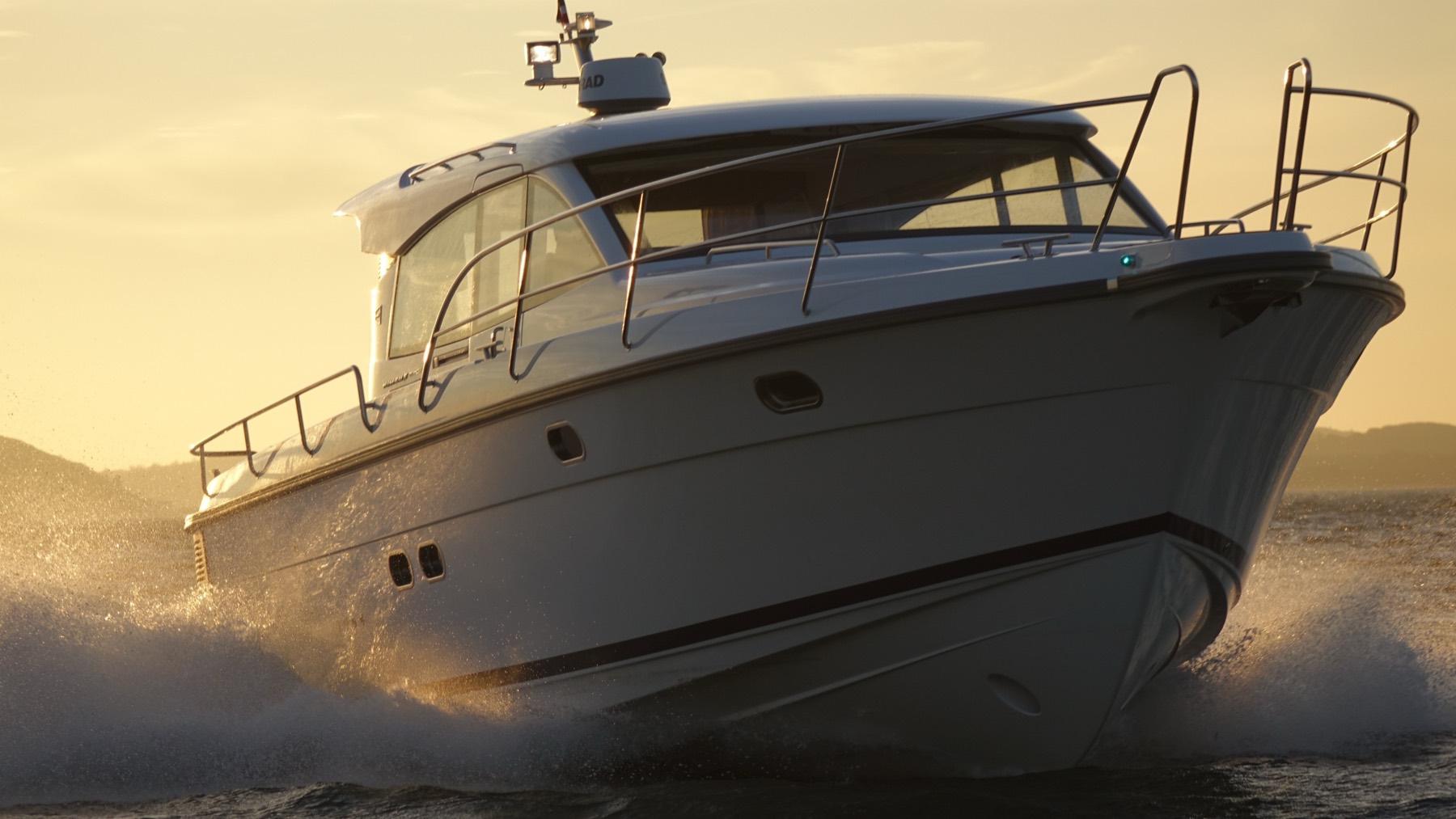 Kompass Marine båtservice – Teakdecking Systems