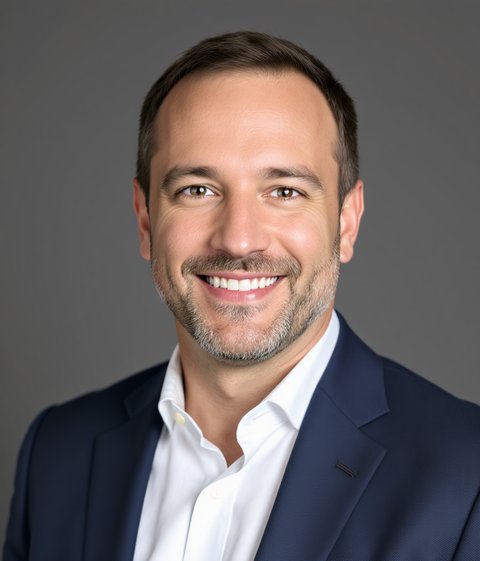 Marcus Reeve, Senior Editor